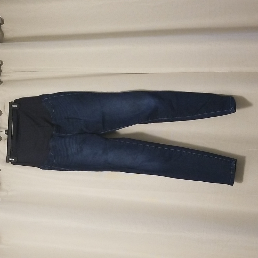 Isabella maternity skinny blue jeans size 6